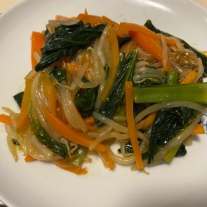 緑の野菜は小松菜で作ってみました！魚のおかずのレパートリーが少ないので、ありがたいです！！また作ります！